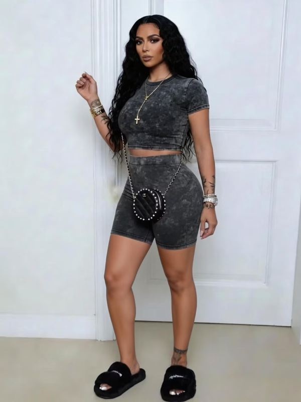 Printed Tee & Biker Shorts Set
