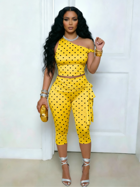 Dot Boat-Neck Top & Capri Pants Set