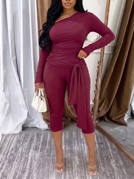 Solid Ruched Top & Tie Capri Pants Set