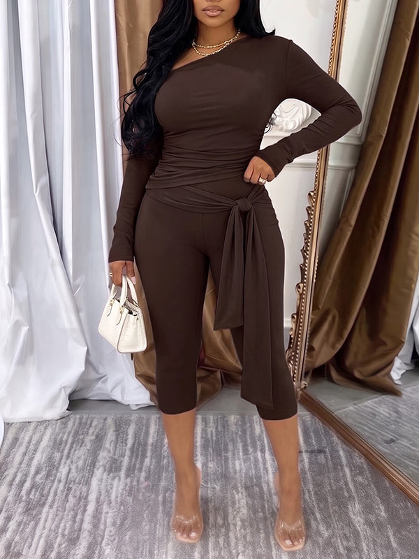 Solid Ruched Top & Tie Capri Pants Set