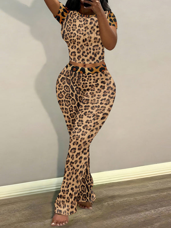 Printed Tee & Pants Set