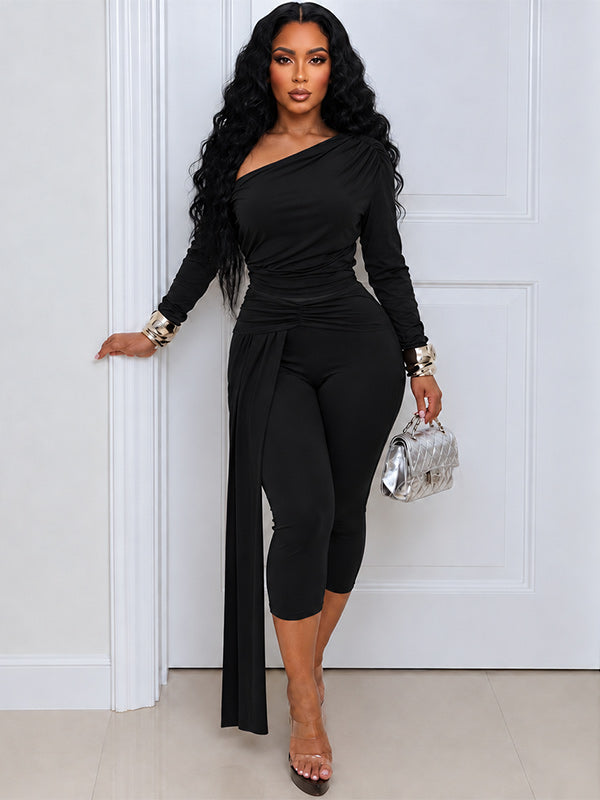 Boat-Neck Top & Draped Capri Pants Set